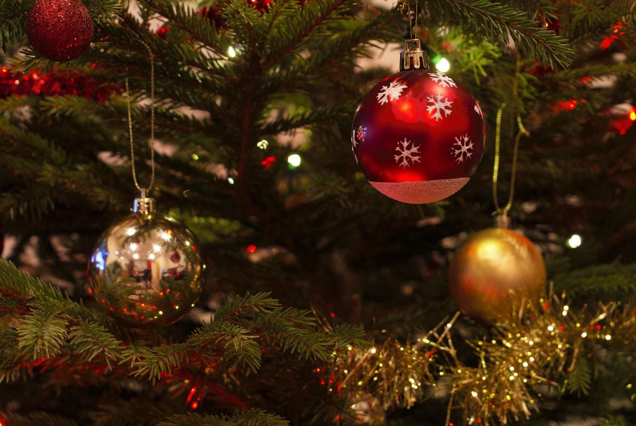 christmas baubles, decoration, christmas decoration, christmas, christmas baubles, christmas, christmas, christmas, christmas, christmas-1078996.jpg