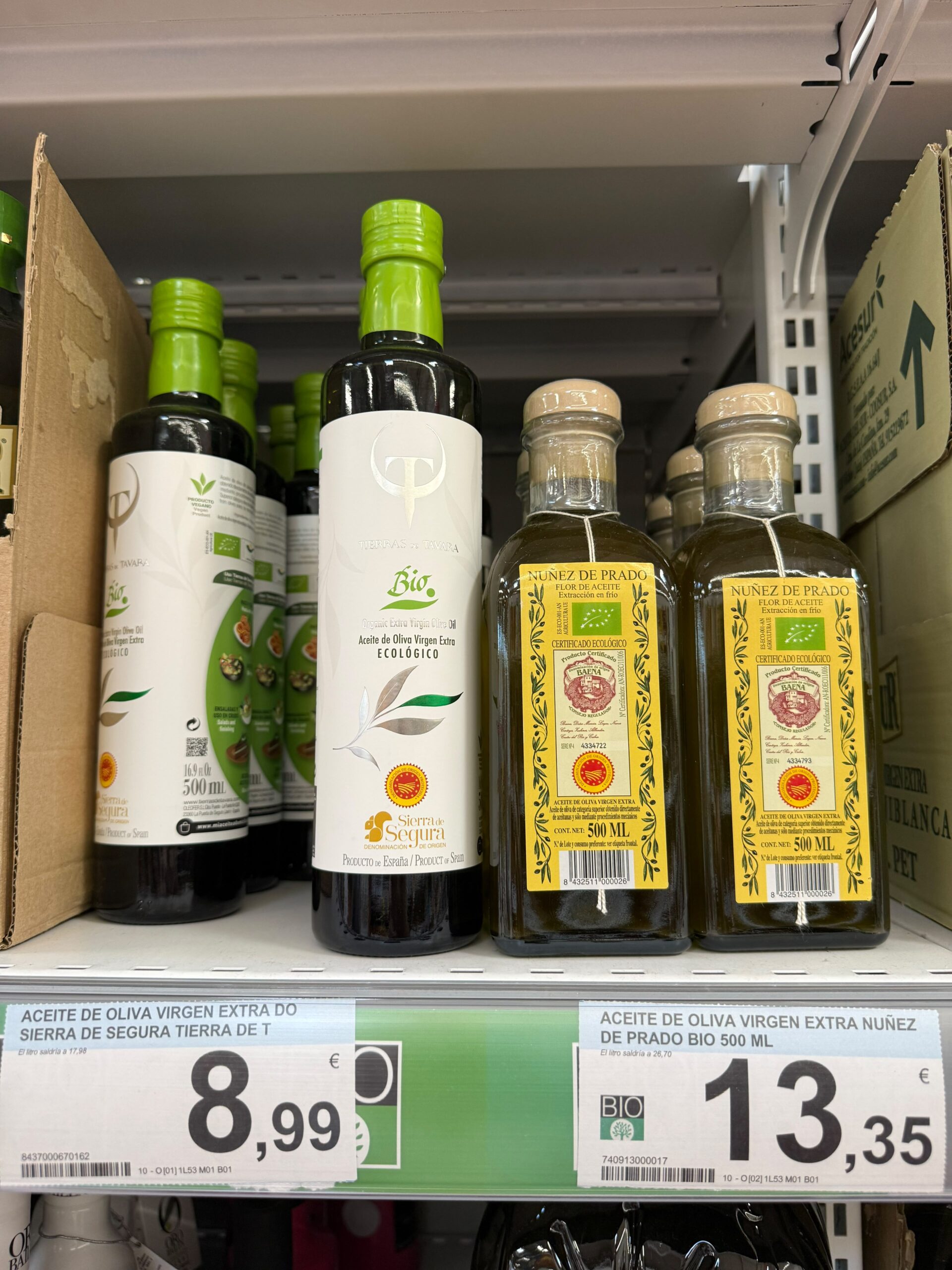 Selección de aceites de oliva virgen extra ecológicos en Carrefour: Sierra de Segura, Oro de Génave, Duernas Oleum y Núñez de Prado